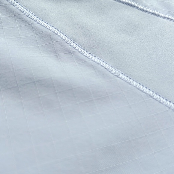 lululemon tee! size: 2 color: blue - Picture 4 of 4